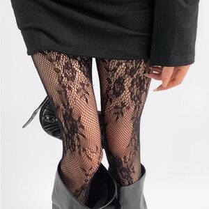 Elegant Black Lace Stockings